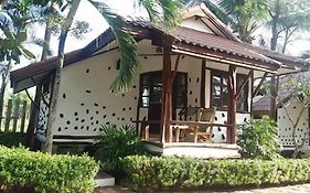 Talkoo Beach Resort